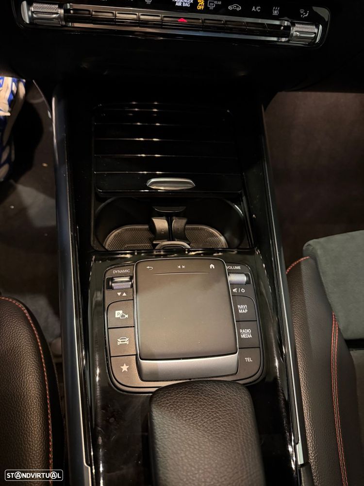 Mercedes-Benz B 250 e AMG Line - 17