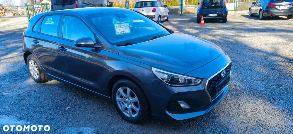 Hyundai i30 1.4 Trend - 8