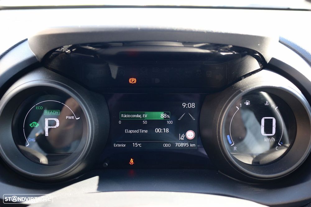 Toyota Yaris 1.5 HDF Exclusive - 29