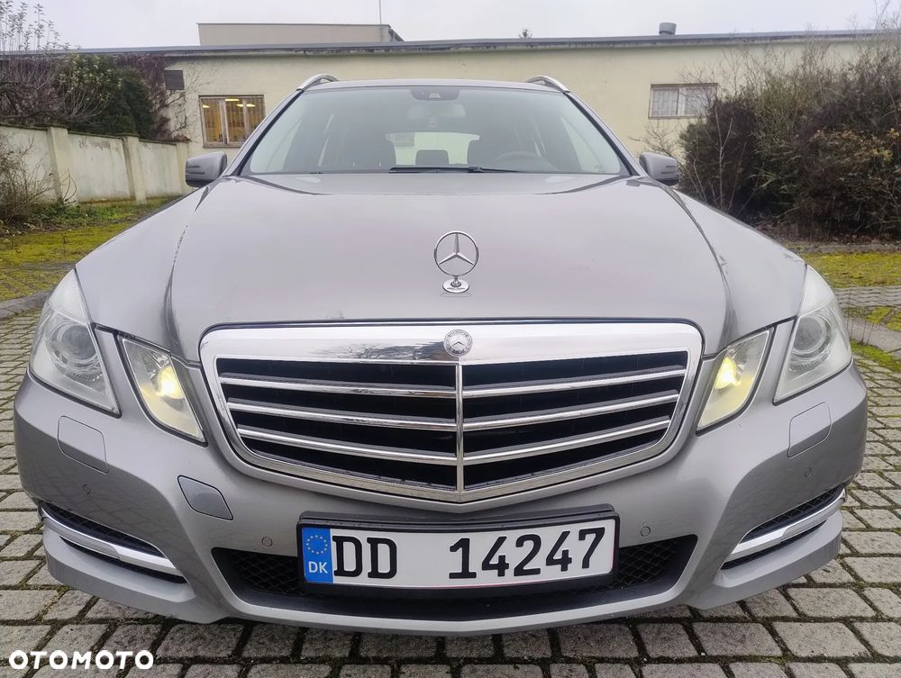 Mercedes-Benz Klasa E 350 CDI DPF BlueEFFICIENCY 7G-TRONIC Avantgarde - 8