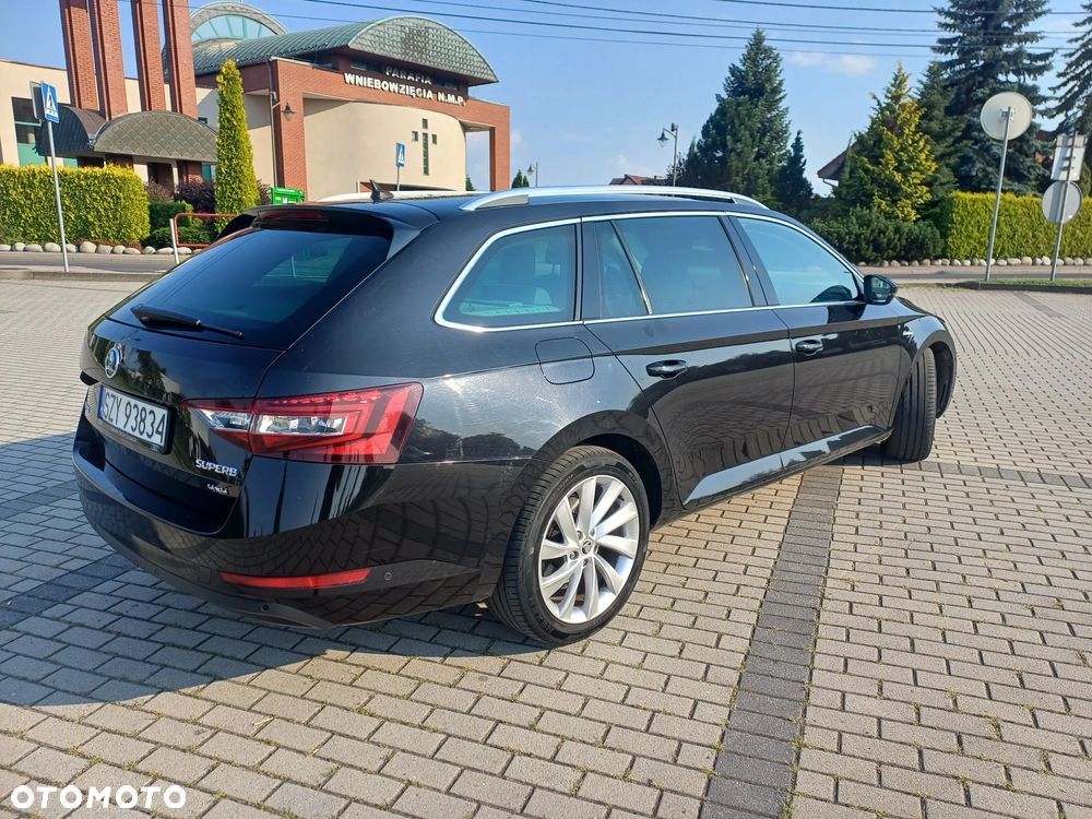Skoda Superb 2.0 TDI 4x4 L&K DSG - 4