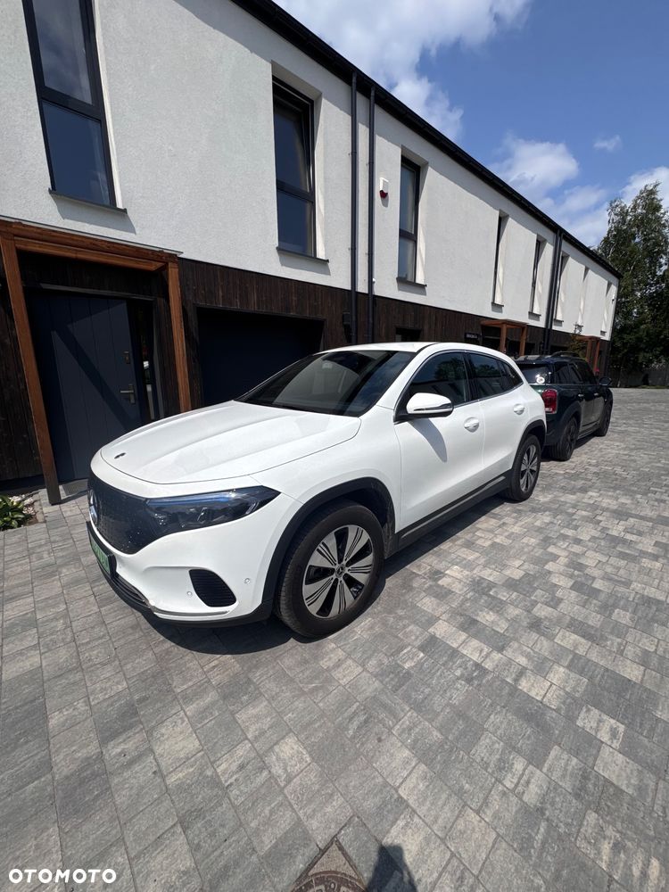 Mercedes-Benz EQA 250+ 70.5kWh Electric Art - 8