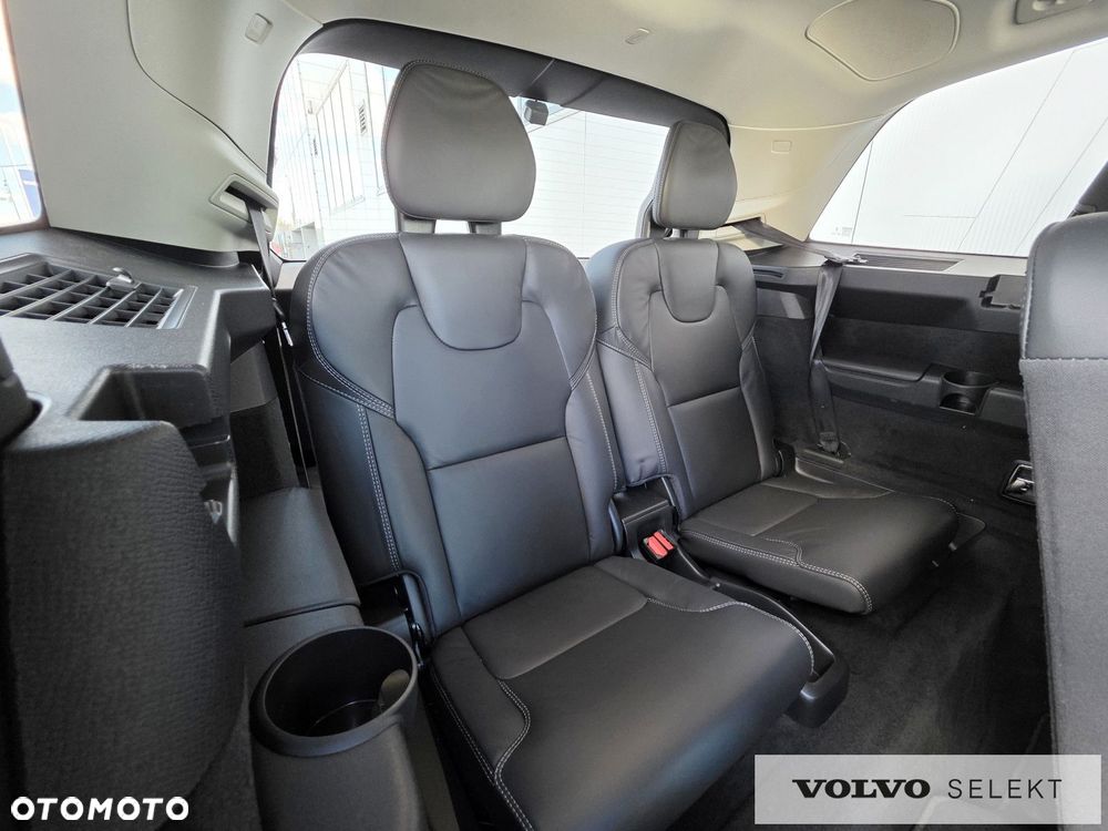 Volvo XC 90 - 18