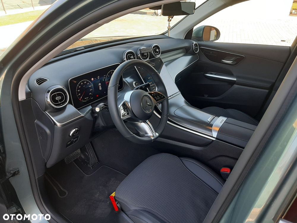 Mercedes-Benz GLC 220 d mHEV 4-Matic Avantgarde - 17