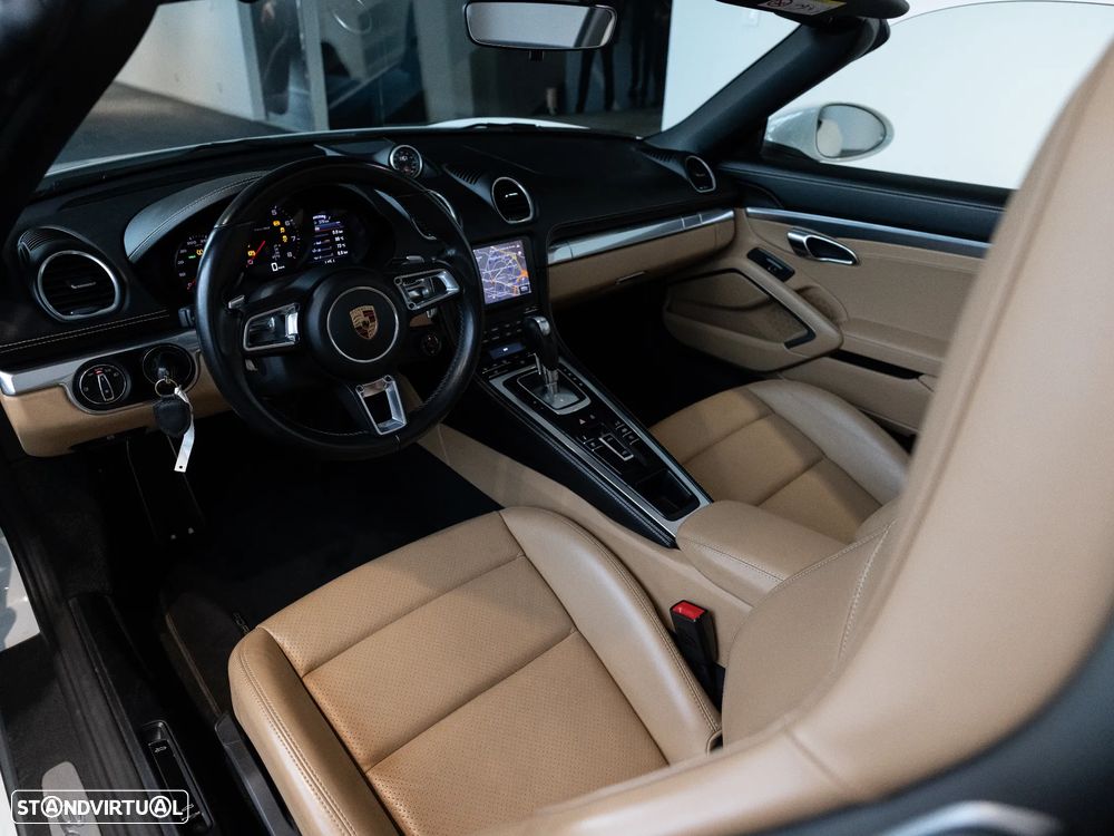 Porsche 718 Boxster 2.0 PDK - 47