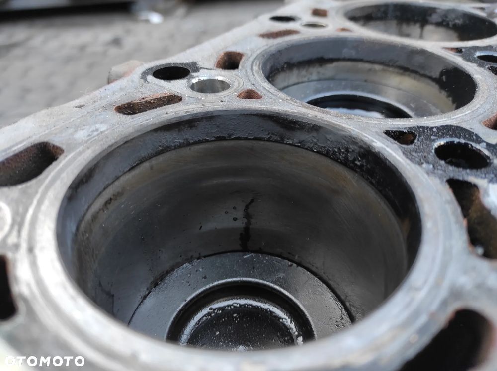 DÓŁ SILNIKA BLOK SŁUPEK CAY CAYB CAYC CAYH CAYT V503 1.6 TDI 105 KM SPRAWNY GWARANCJA VW AUDI SEAT SKODA WYSYŁKA !!! - 4
