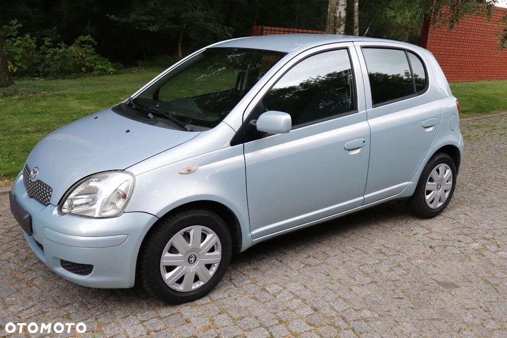 Toyota Yaris 1.0 Blue - 29