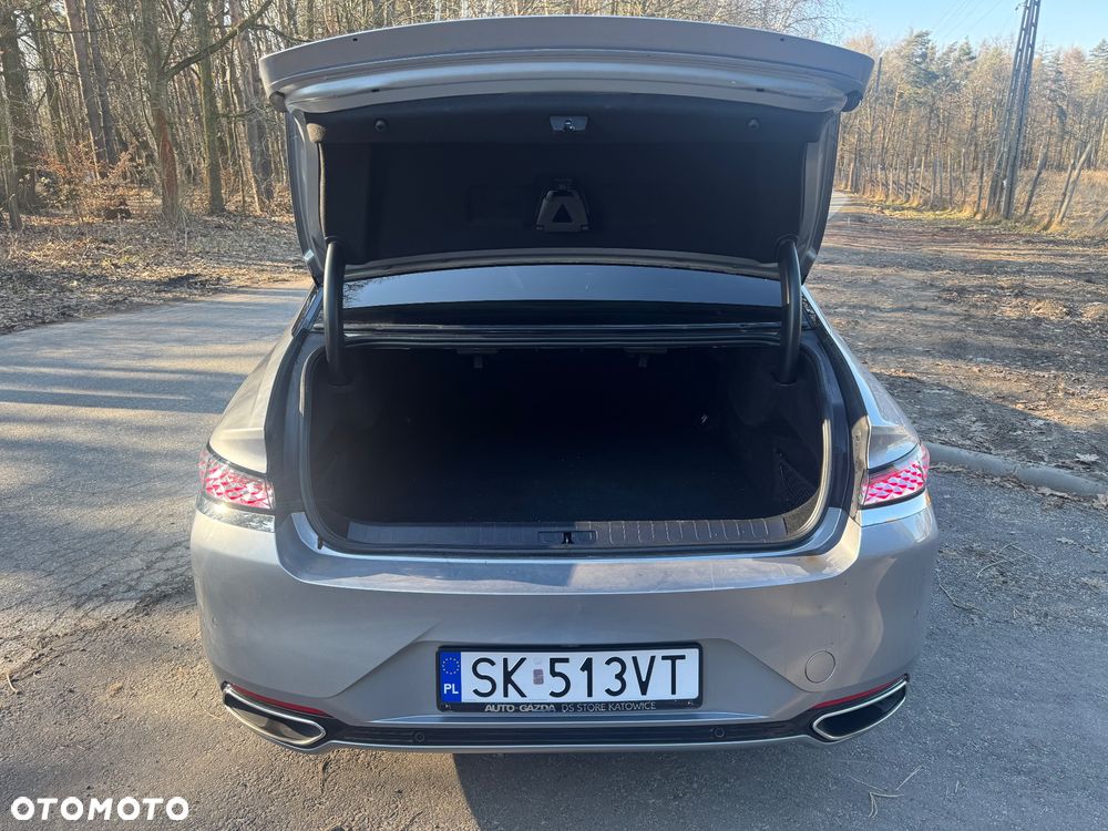 DS Automobiles DS 9 - 16