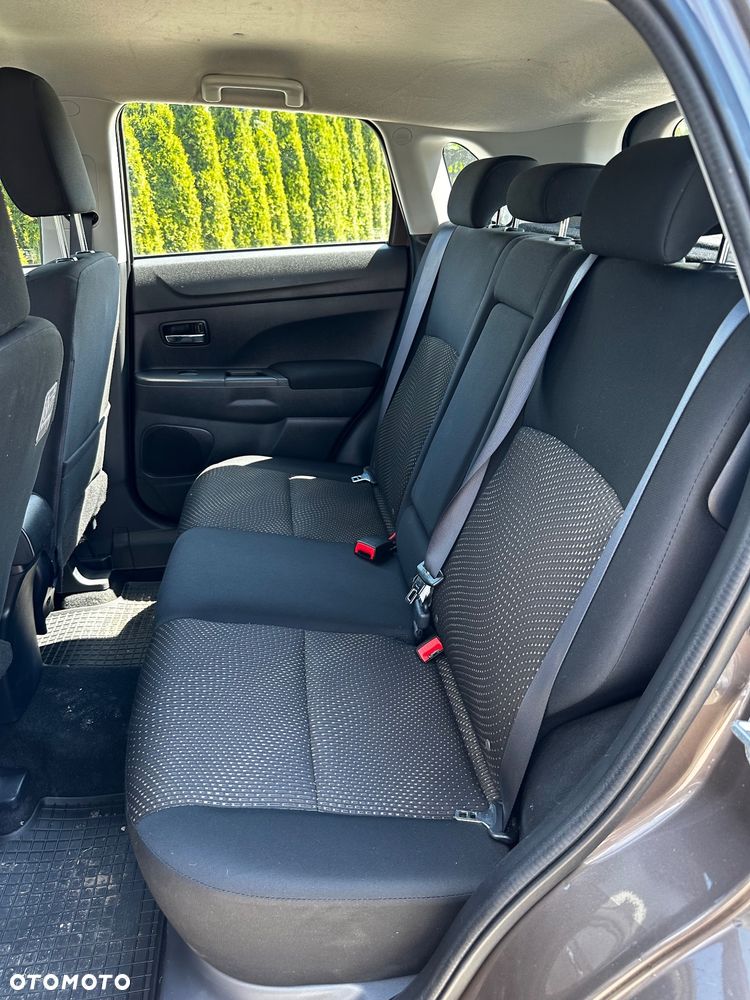 Mitsubishi ASX 1.6 ClearTec 2WD Diamant Edition+ - 32