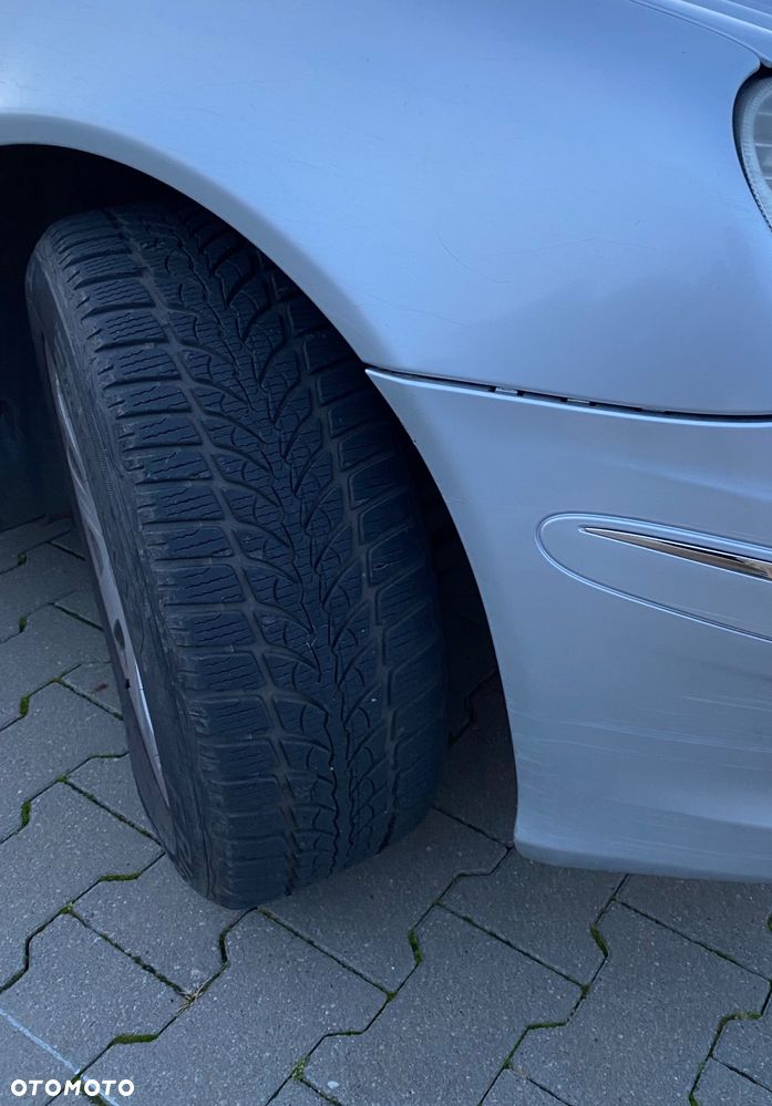 Mercedes-Benz Klasa E - 17