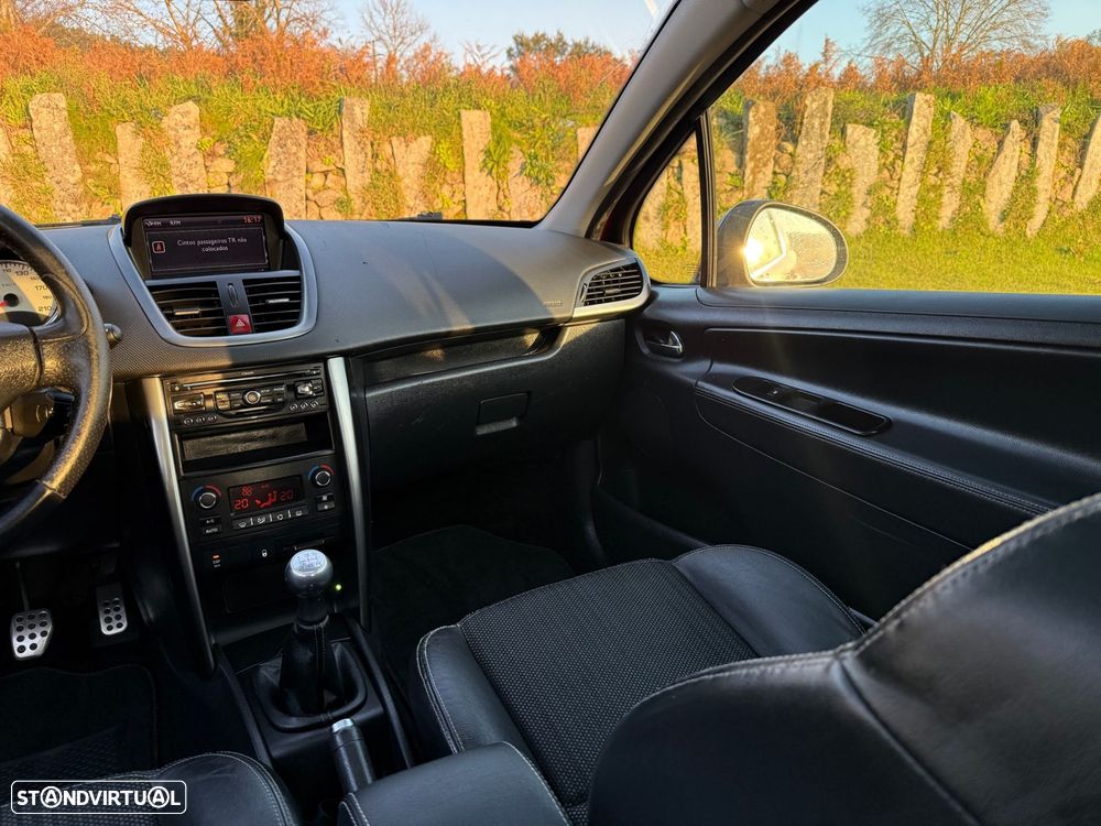 Peugeot 207 110 HDi FAP (Blue Lion) Premium - 39