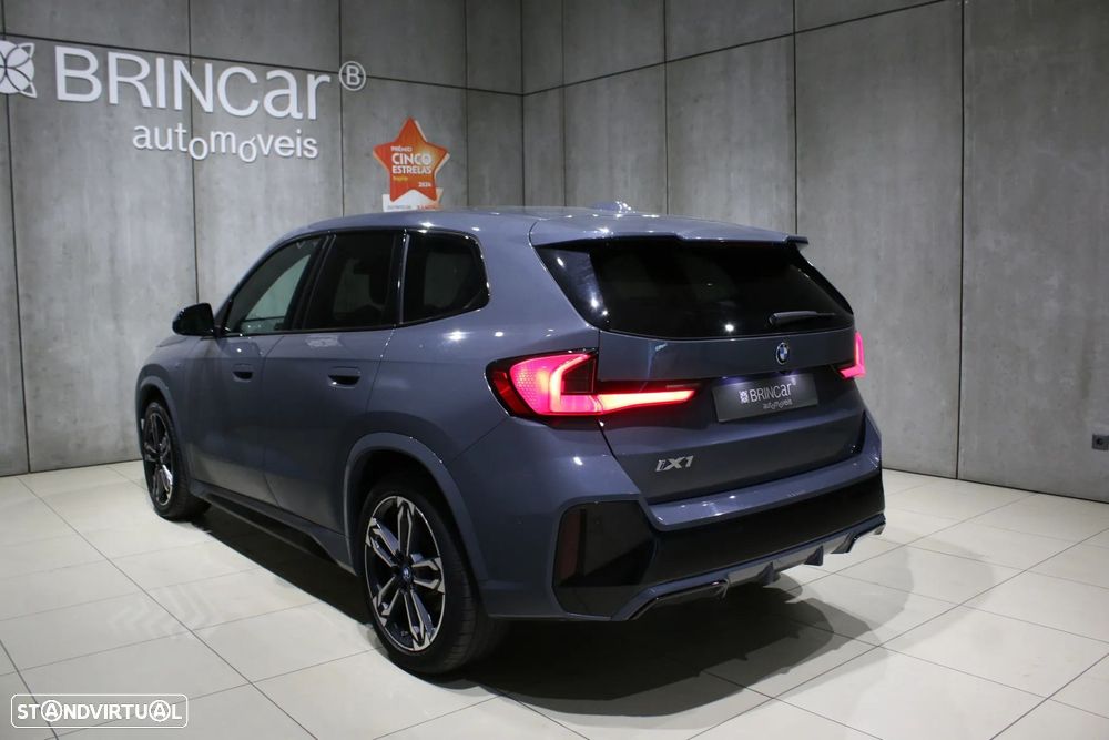 BMW iX1 xDrive30 Pack Desportivo M - 3