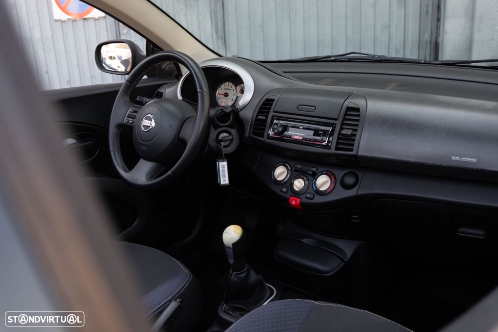 Nissan Micra CC 1.4 Tekna AC+JLL - 23