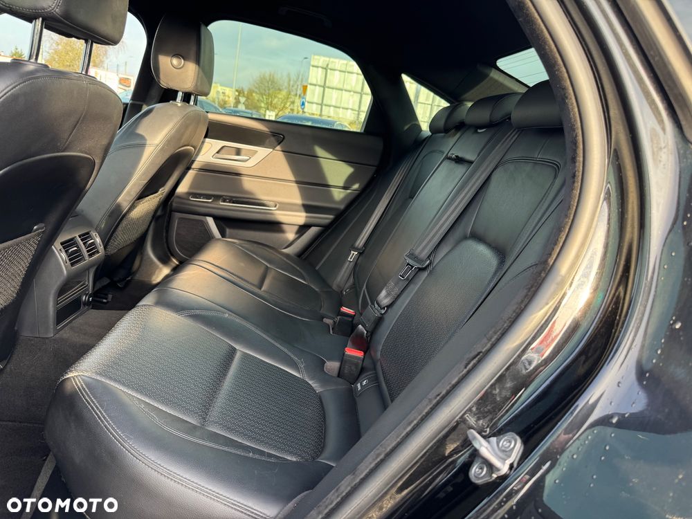 Jaguar XF 2.0 i4D Pure - 28