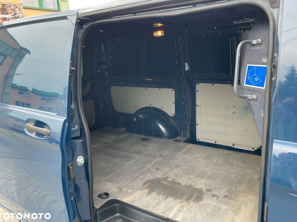 Mercedes-Benz Vito - 19
