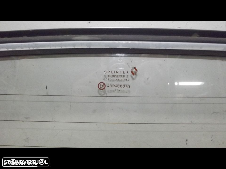 renault 4 L vidro/oculo traseiroc/resistençia e borracha - 1