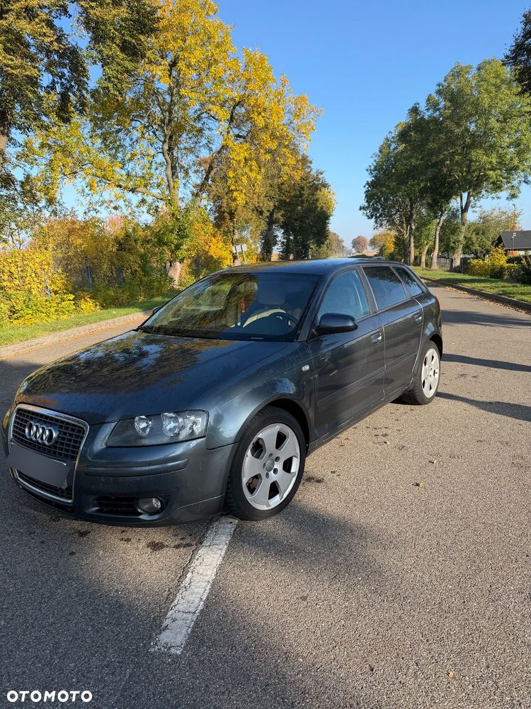 Audi A3 Sportback - 1