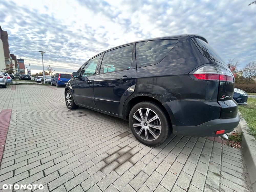 Ford S-Max - 8