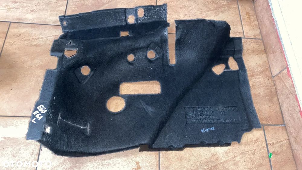 WYKOŃCZENIE BAGAŻNIKA LEWE BMW E60 E61 7050384 - 1
