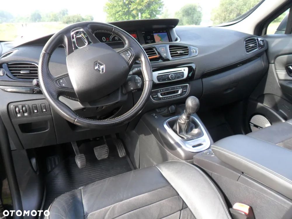 Renault Grand Scenic Gr 1.2 TCe Energy Bose - 19