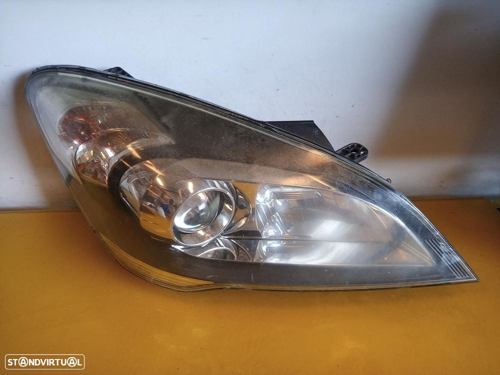 FAROL DIREITO KIA CEED ED - 1