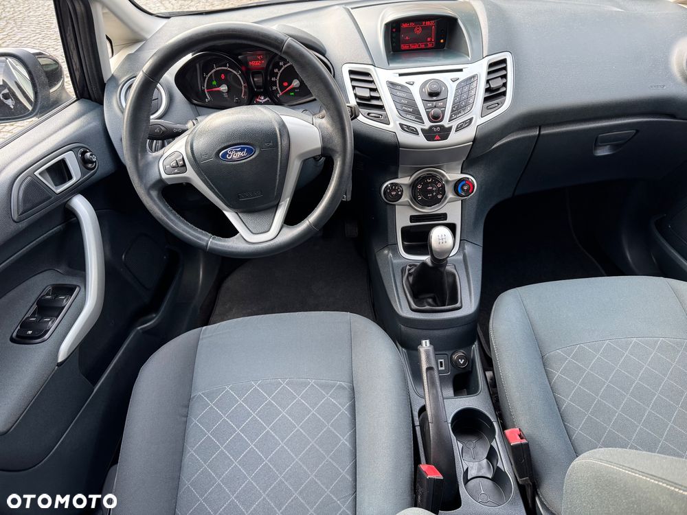 Ford Fiesta 1.25 Champions Edition - 15