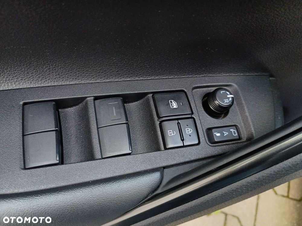 Toyota Corolla Cross 2.0 Hybrid Executive - 15