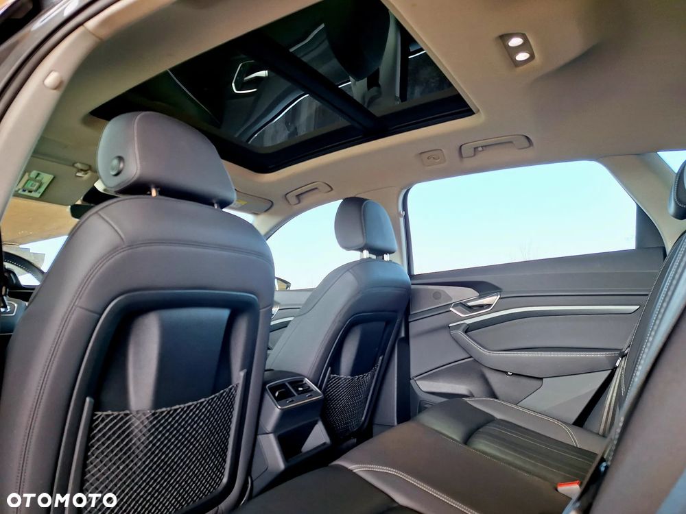 Audi e-tron 55 Quattro Advanced - 22