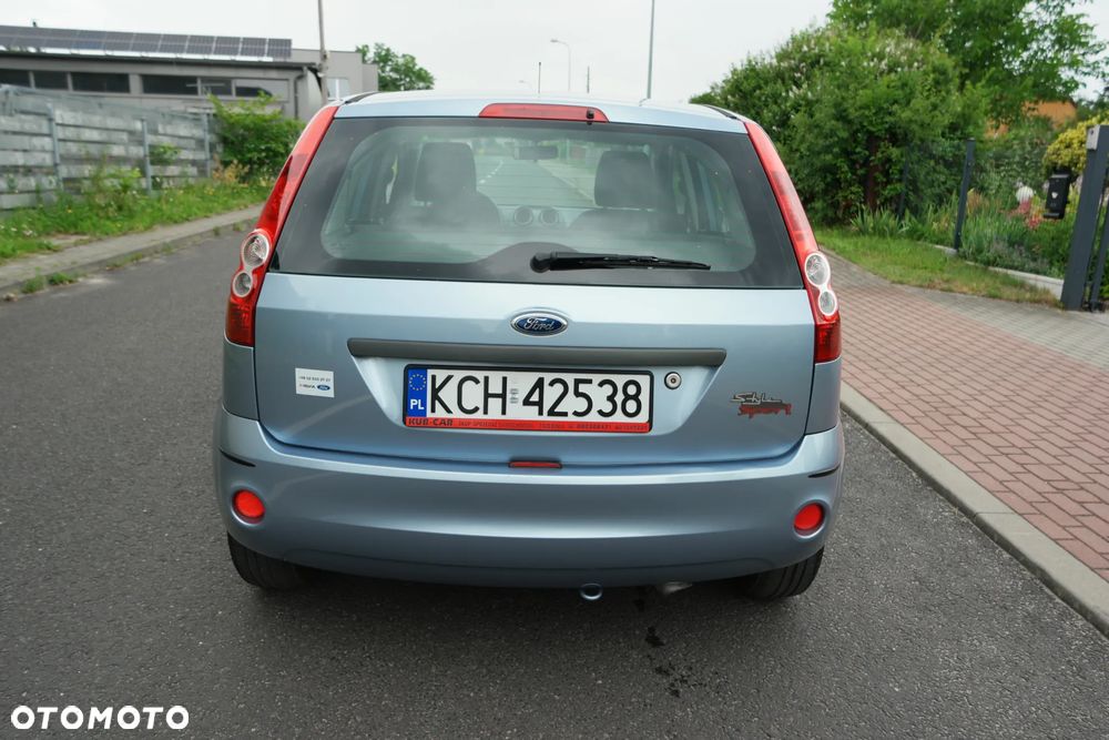 Ford Fiesta - 8