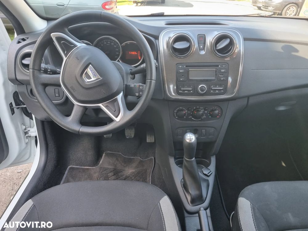 Dacia Sandero 0.9 90CP Stepway - 13