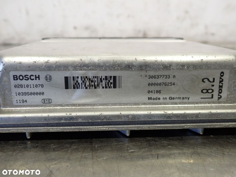 KOMPUTER SILNIKA VOLVO V70 II  0281011078 - 4