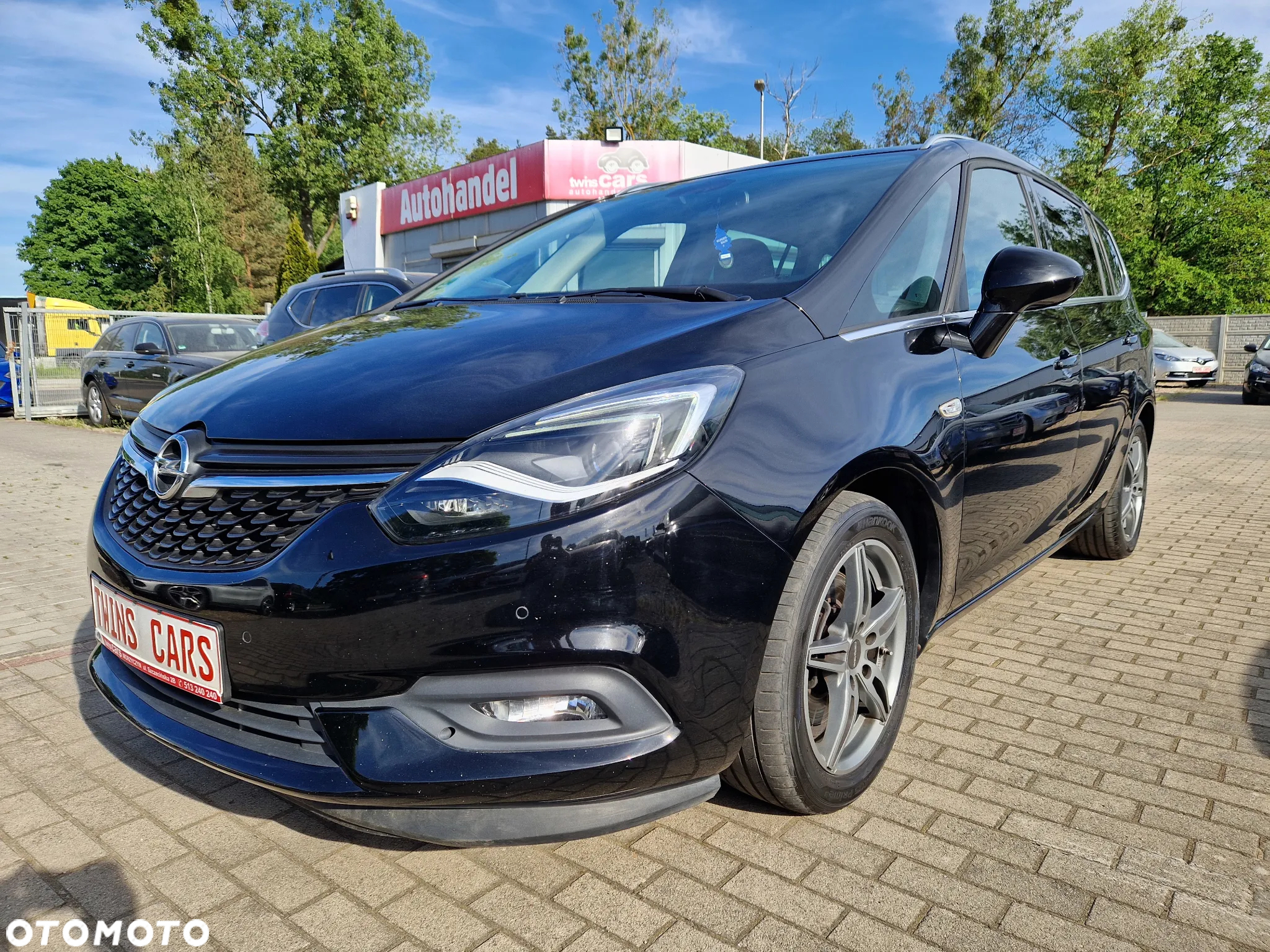Opel Zafira Tourer 2.0 CDTI Automatik Edition - 2