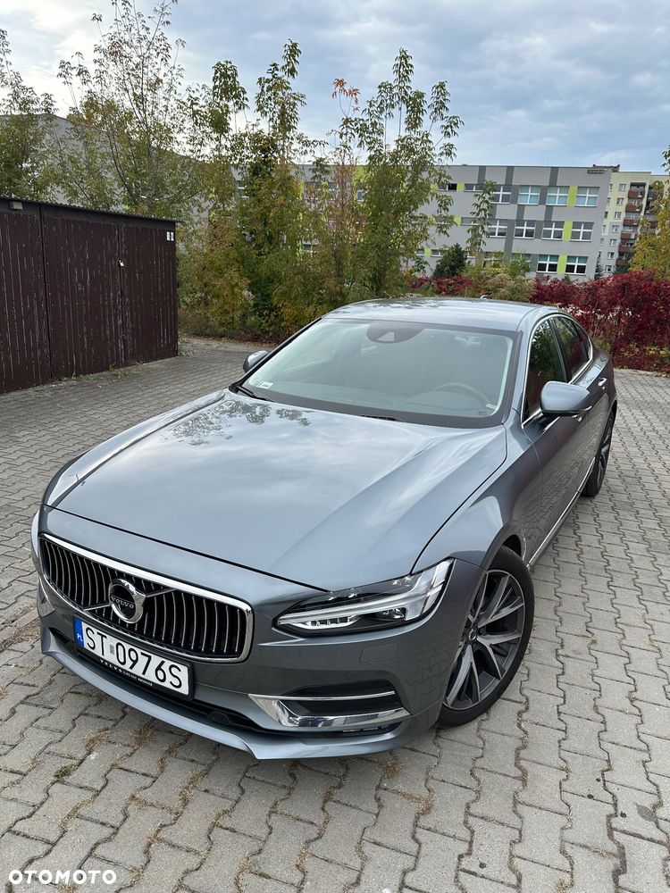 Volvo S90