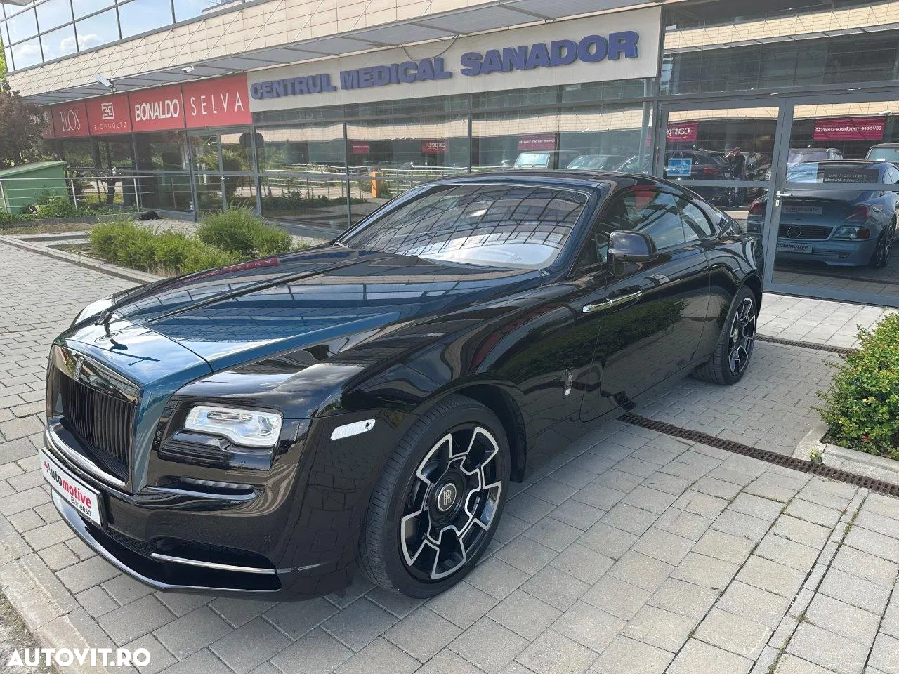 Rolls-Royce Wraith Black Badge - 3