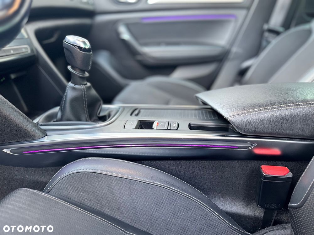 Renault Megane 1.3 TCe FAP Intens - 30