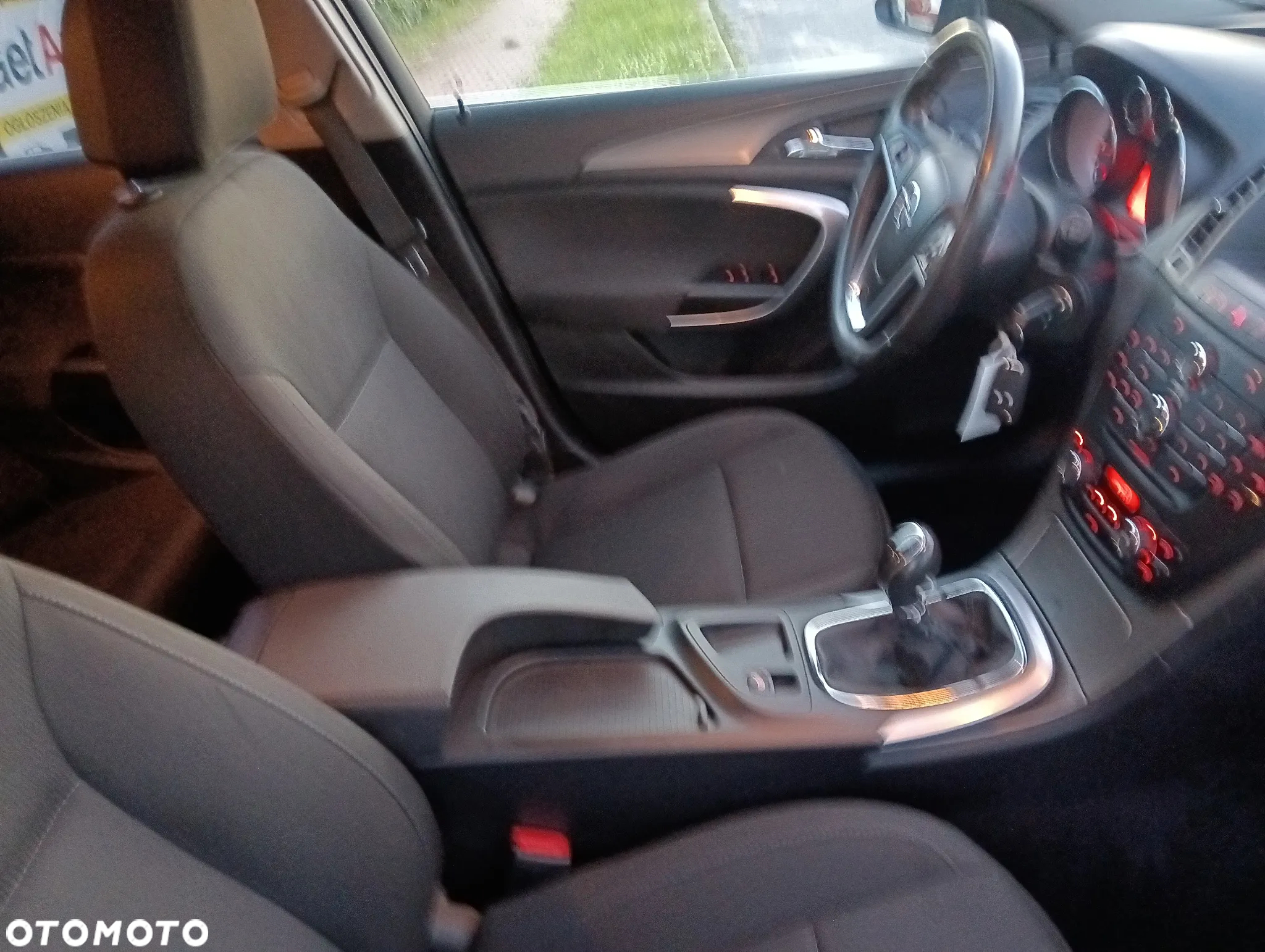 Opel Insignia 1.6 Turbo Sports Tourer - 18