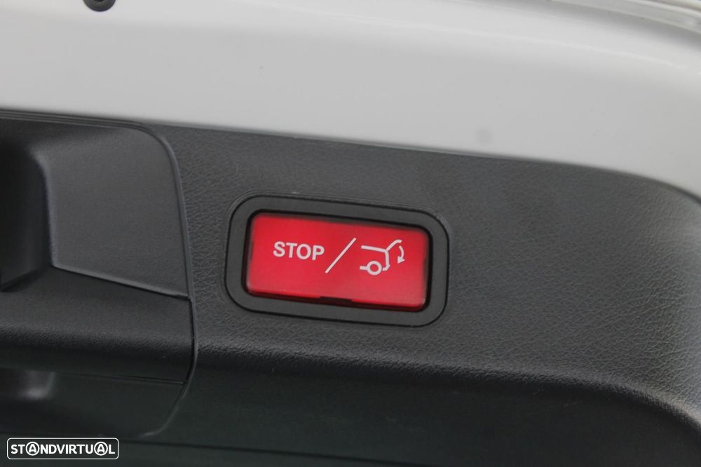 Mercedes-Benz B 250 e Style Plus - 38