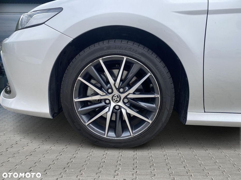 Toyota Camry 2.5 Hybrid Prestige CVT - 20