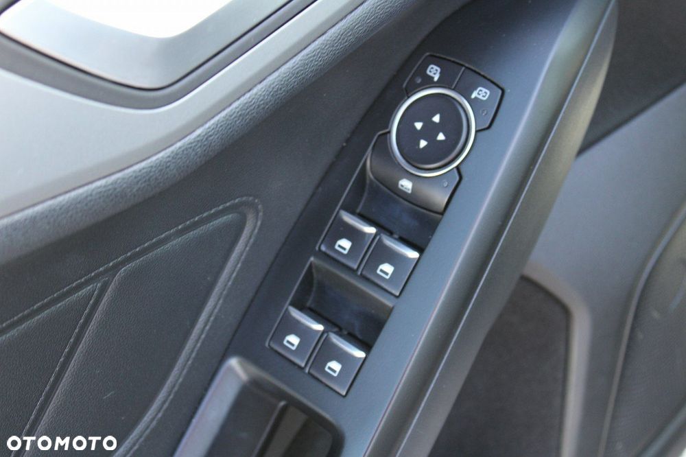 Ford Focus 1.0 EcoBoost Trend ASS - 16