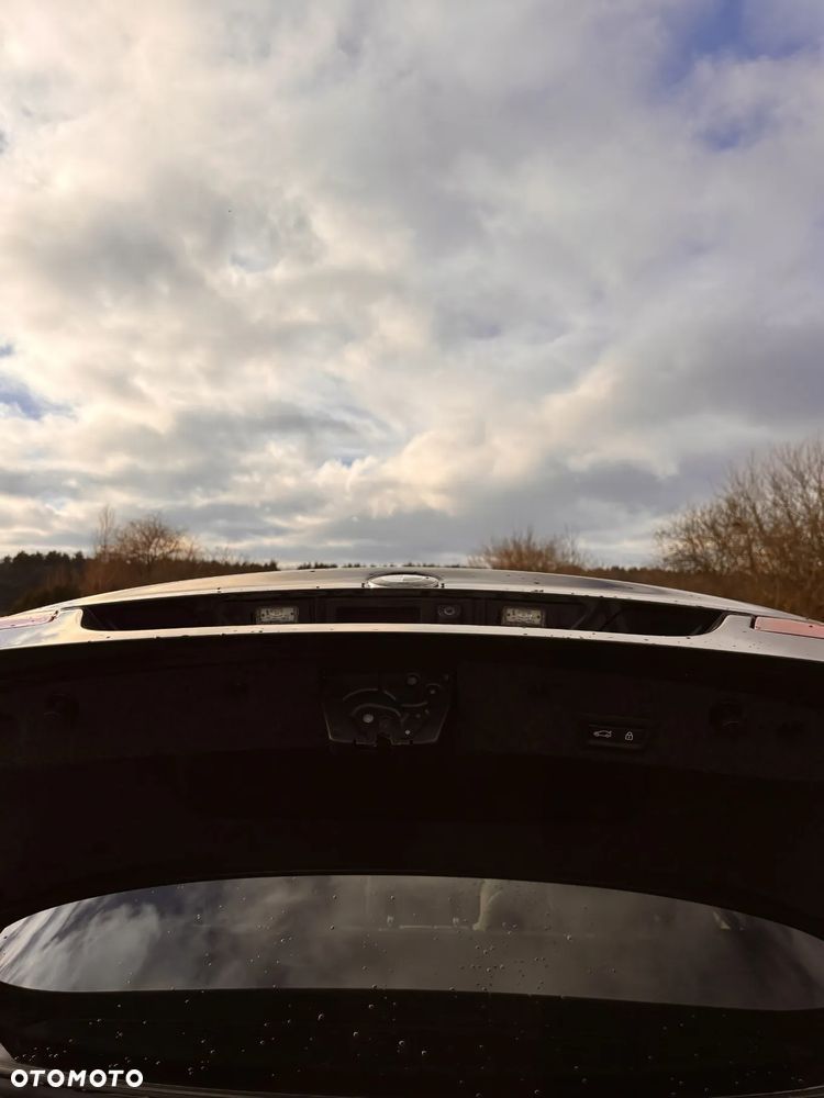 BMW Seria 5 525d xDrive Luxury Line - 11