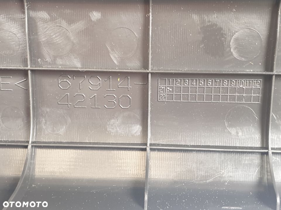 Nakładka Na Próg Przód Tył Prawa i Lewa TOYOTA RAV4 od 2019 roku - 5
