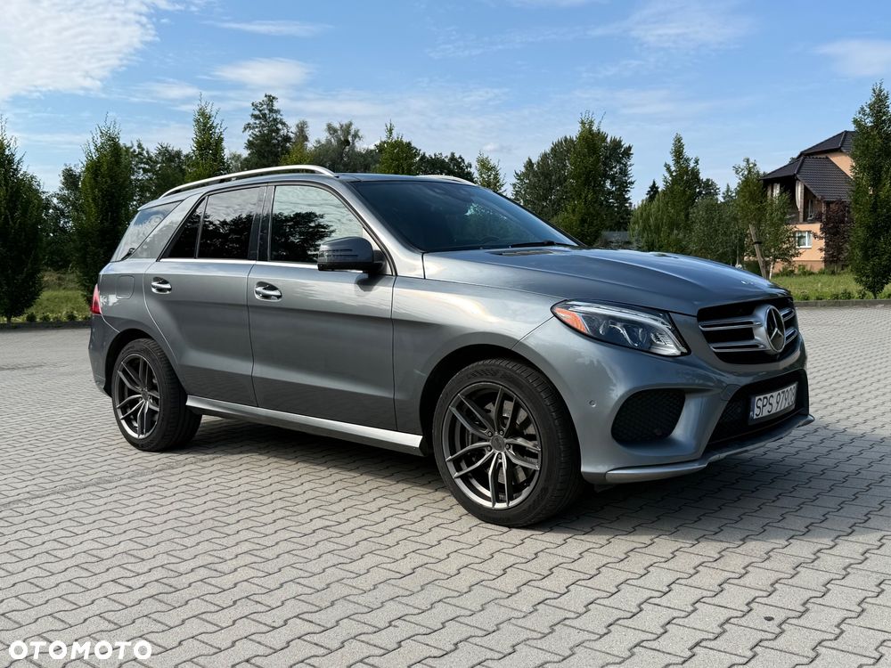 Mercedes-Benz GLE - 15