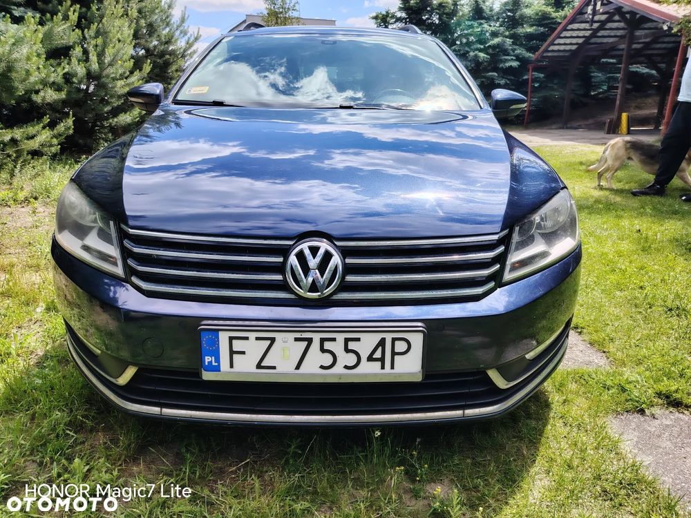 Volkswagen Passat 2.0 Blue TDI SCR Comfortline - 8