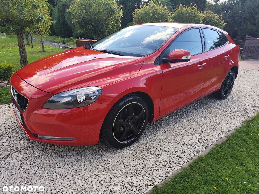 Volvo V40 D2 Drive-E Momentum - 2
