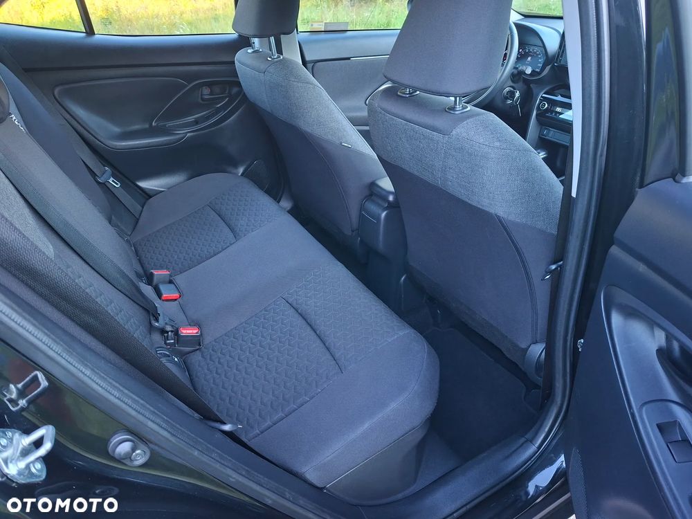 Toyota Yaris Cross Hybrid 1.5 Comfort - 24