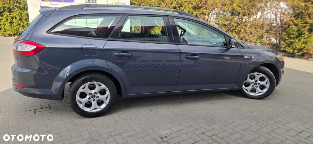 Ford Mondeo 2.0 TDCi Ghia - 14