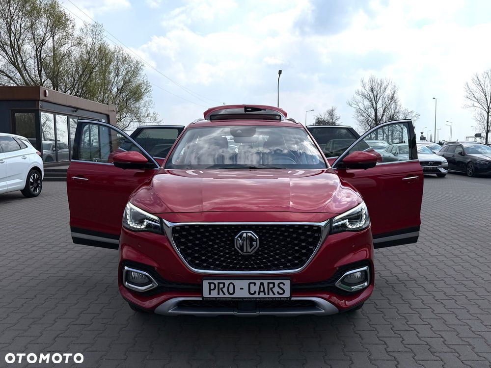 MG EHS Luxury - 16