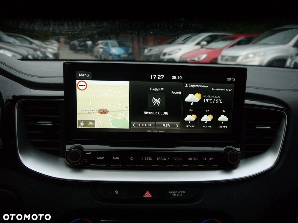 Kia Ceed 1.6 CRDi mHEV Business Line - 18
