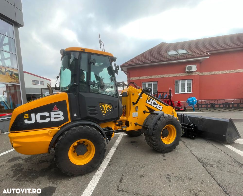 JCB TM180 - 5