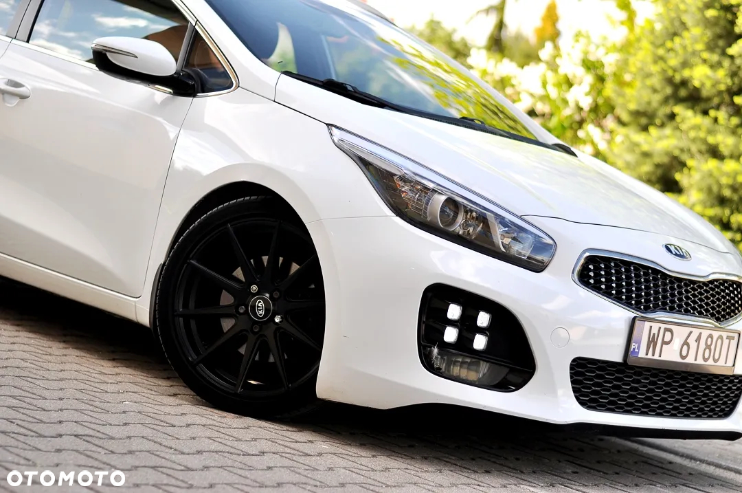 Kia Ceed 1.6 CRDi SCR GT-Line DCT - 12